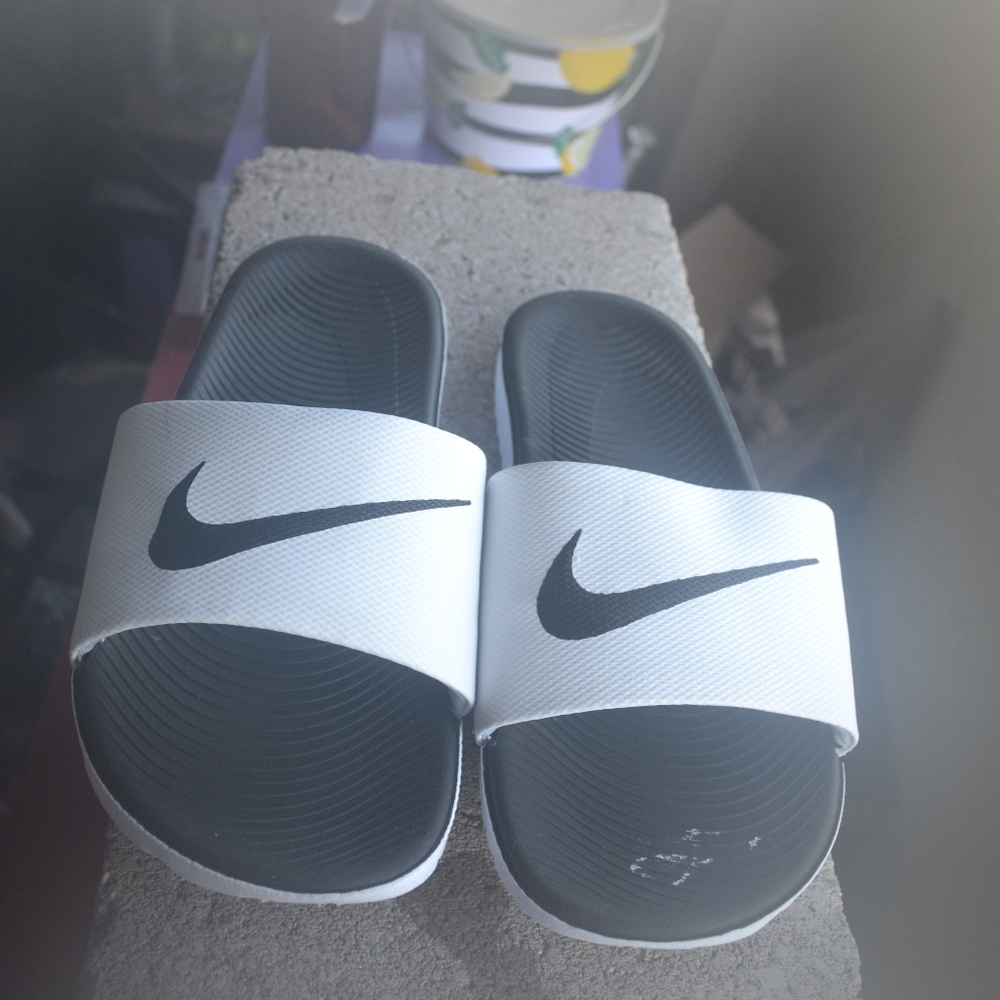 NIKE

Kids' Kawa Slide Sandal